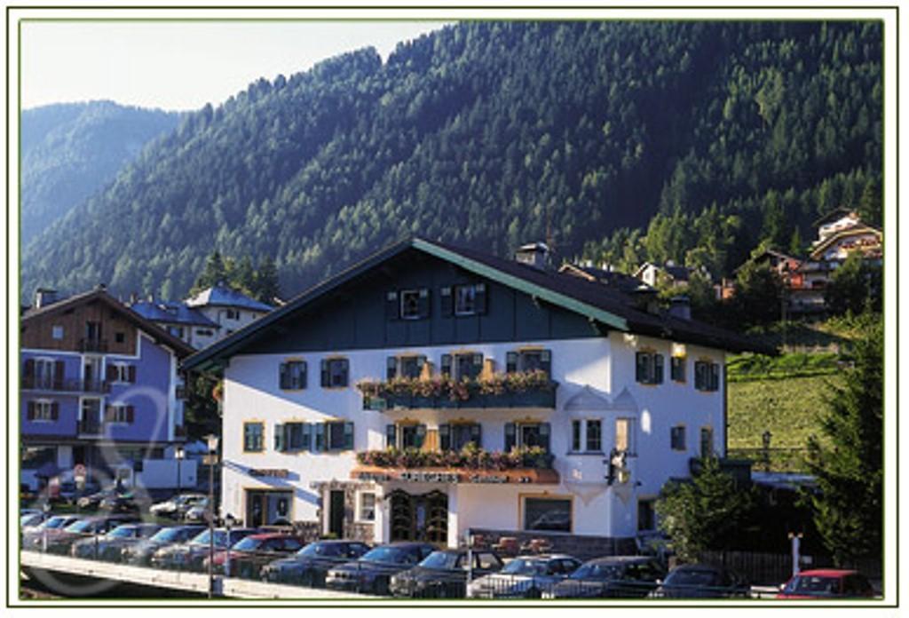 Hotel Sureghes Ortisei Zewnętrze zdjęcie